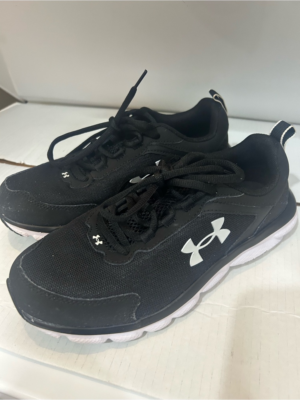 Under Armour Women’s 8.5 Charged Armour Black Athletic Sneakers